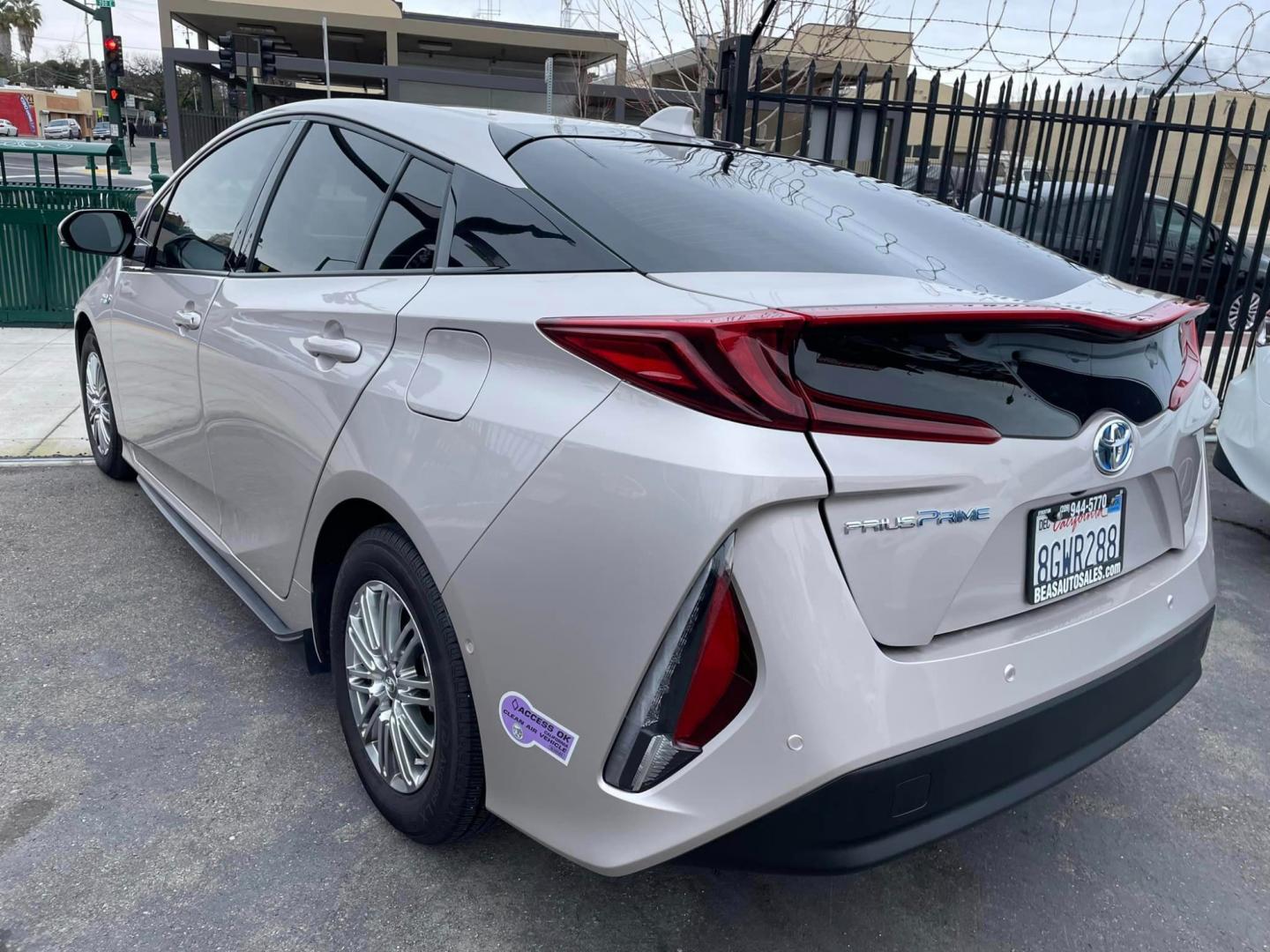 2018 TITANIUM GLOW /BLACK Toyota Prius Prime (JTDKARFP6J3) , located at 744 E Miner Ave, Stockton, CA, 95202, (209) 944-5770, 37.956863, -121.282082 - Photo#12